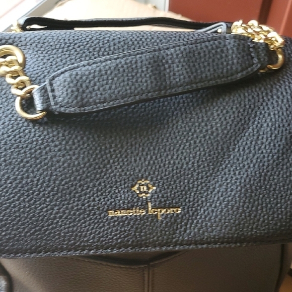 Nanette Lepore Black Leather Texture Convertabile Bag Or Backpack with Gold Logo - Picture 5 of 10